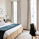 Luxe 7 Bedroom With Pool And 1 Block To Parade Route * New Orleans