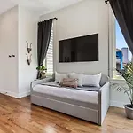 Gorgeous Grand With Heated Pool New Orleans