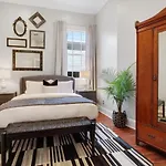 Historic 8br With Pool Hot Tub