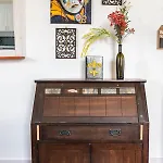 Beautiful Allen Toussaint Earhart Duplex Holiday home