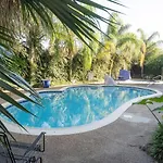 Aparthotel Elegant 1br W Pool & Hot Tub On Frenchmen St