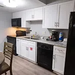 Frenchmen 2br Retreat W Free Parking & Pool 4* New Orleans