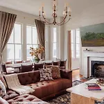 18 Bedroom Garden District Mansion Shared Pool New Orleans