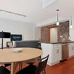 Aparthotel Roami At Factors Row New Orleans