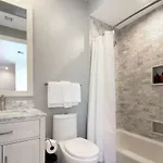 Aparthotel Roami At Factors Row New Orleans