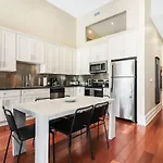 Aparthotel Roami At Factors Row New Orleans