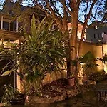Lafitte & Bar