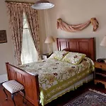 Fairchild House