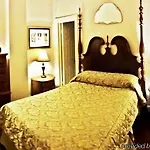 Hotel Maison Pierre Lafitte 3*