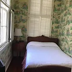 Nine-o-five Royal Hotel New Orleans