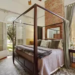 Auld Sweet Olive 4* New Orleans