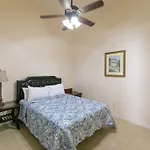 Iberville Apartments - Suite 206