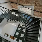 One-Bedroom On Jackson Avenue Apt 203 By Sonder