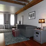 Suites At Club La Pension New Orleans