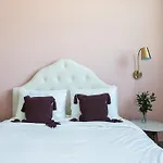 Two-Bedroom On Jackson Avenue Apt 201 By Sonder