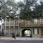 The Prytania Oaks