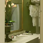 Bienville House 3*