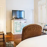Audubon Inn 4*