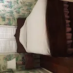 Nine-o-five Royal Hotel New Orleans