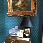 Nine-o-five Royal 3* New Orleans