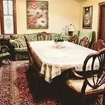 Hotel Lion's 3*
