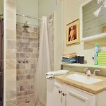 Bed & Breakfast La Dauphine New Orleans