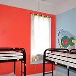 India House Hostel *