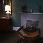Nine-o-five Royal 3* New Orleans