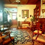 Lions Bed & Breakfast 3*
