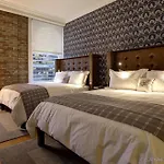 Q&c And Bar New Orleans, Autograph Collection Hotel New Orleans