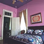 La Belle Esplanade Bed & Breakfast