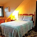 Hotel Lion's New Orleans
