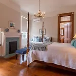 Sully Mansion Hotel