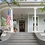 Sully Mansion 3* New Orleans