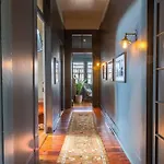 Sully Mansion Hotel