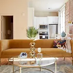 Sonder The Esplanade Hotel 3*