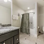 Apartment Spacious - Close To Nola Art & Culture *