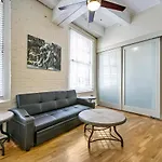 Modern Near French Quarter & Bourbon Street