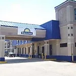 Hotel Quality I-10 East 3*