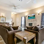 Modern 5Br Condo In Nola