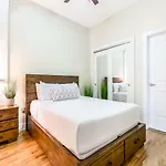 Spacious - Close To Nola Art & Culture Apartment
