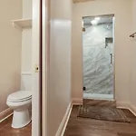 Apartment N Broad