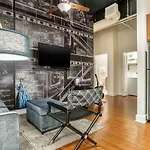The Marquee, Ascend Collection 2* New Orleans