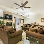 Spacious 4Br City Condo Steps From St Charles Ave