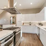 Holiday home Fully-furnished Townhouse With Luxury Amenities