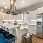 Holiday home Fully-furnished Townhouse With Luxury Amenities *