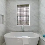 Private Townhouse In A Secure Location
