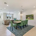 Holiday home New Construction Elegant *