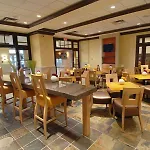 La Quinta & By Wyndham Downtown New Orleans