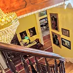 Parisian Courtyard Bed & Breakfast
